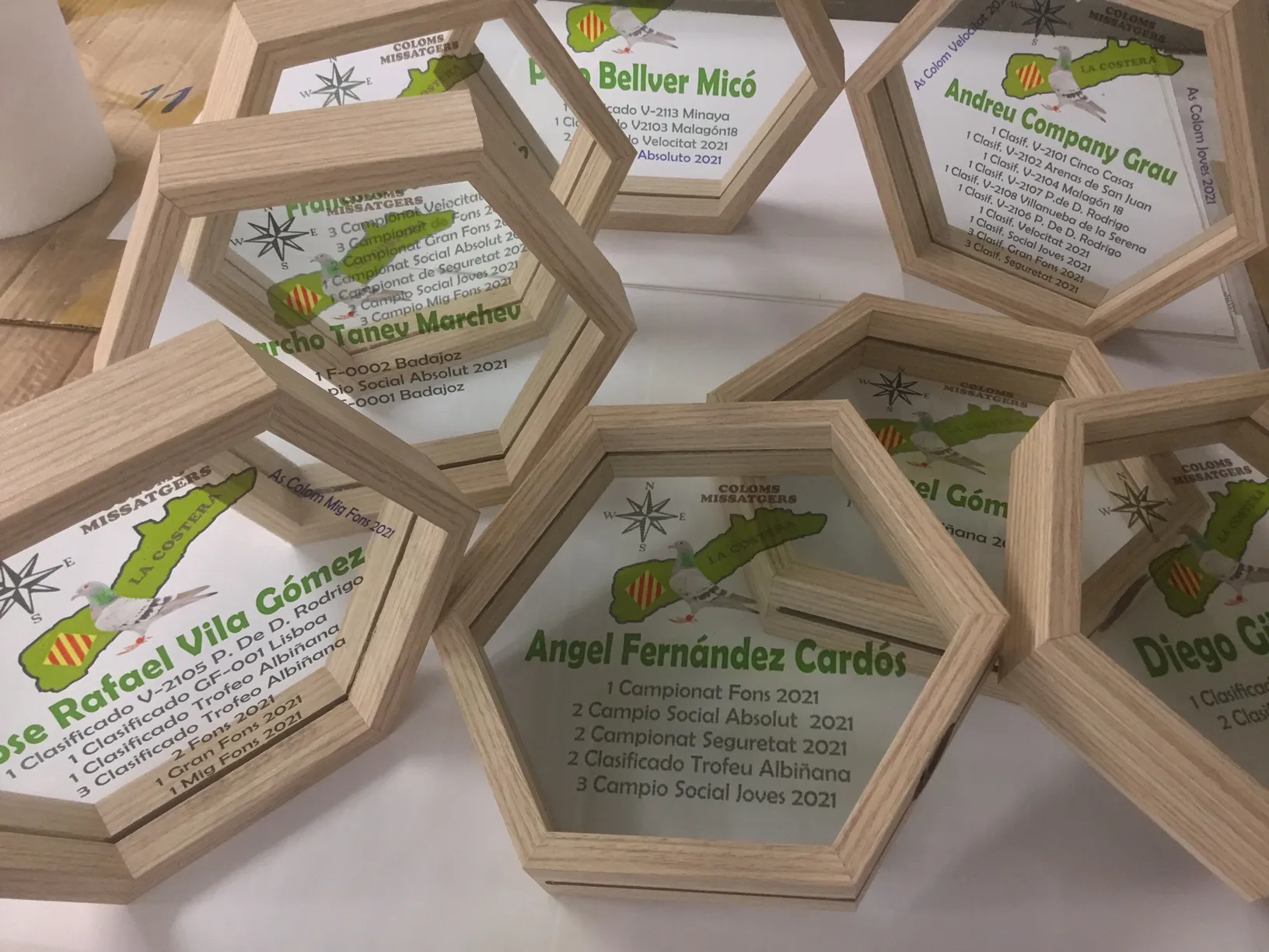 premio conmemorativo cristal